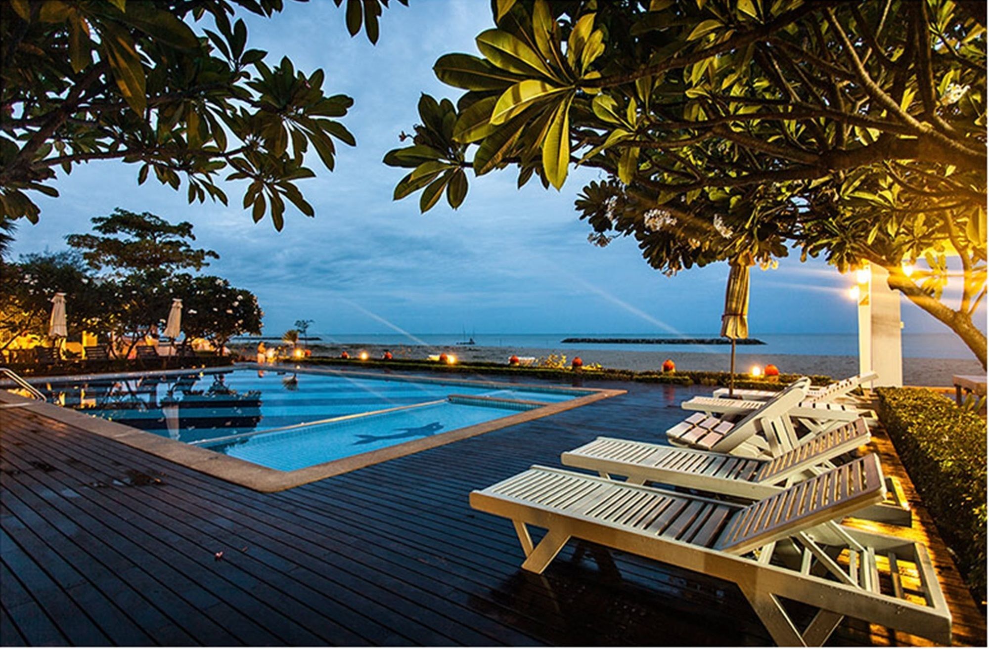 Chez Nous Boutique Resort Haad Chao Samran Extérieur photo