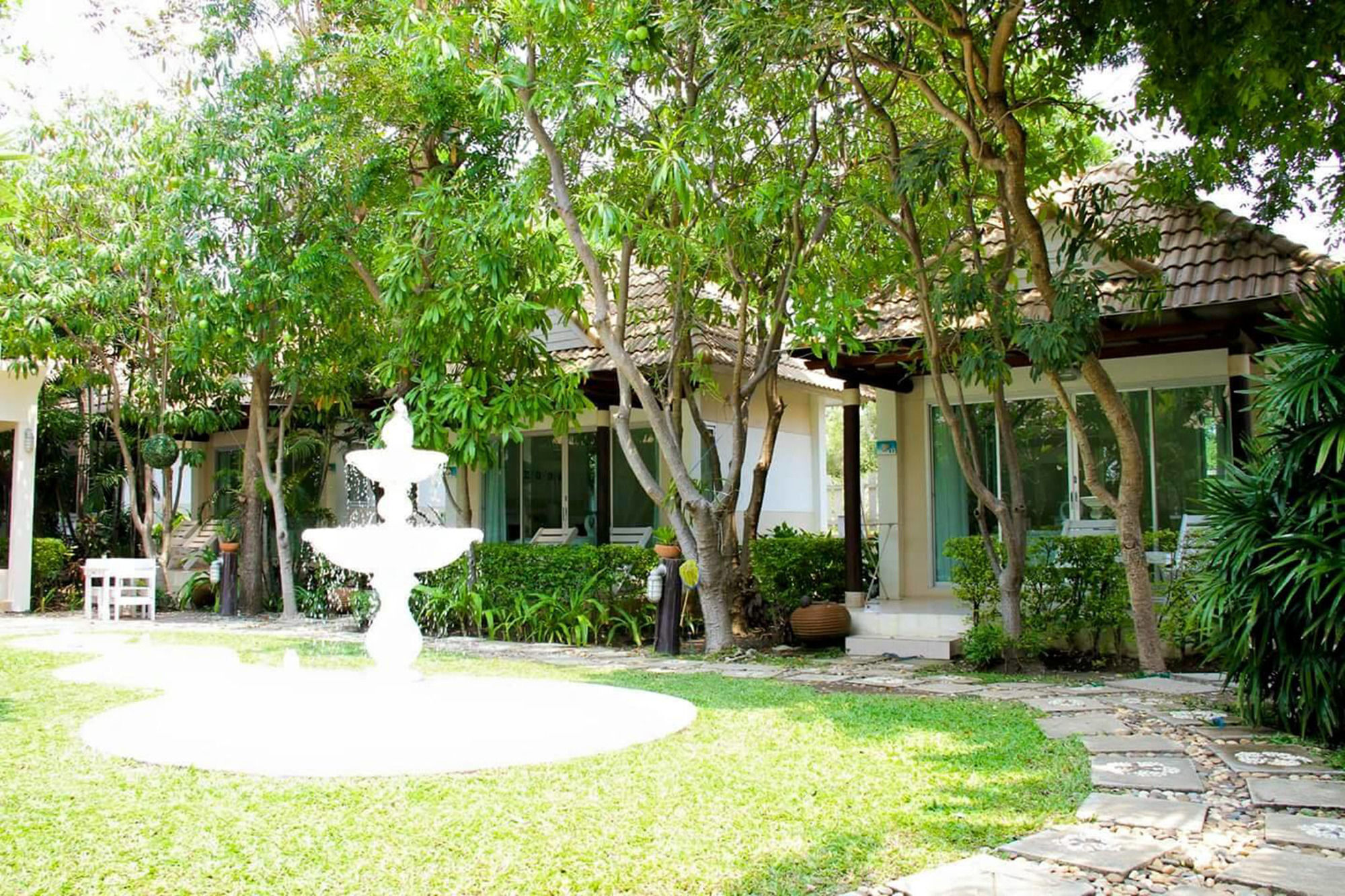 Chez Nous Boutique Resort Haad Chao Samran Extérieur photo