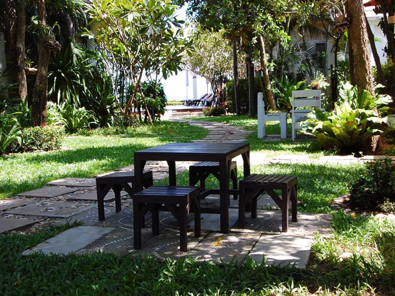 Chez Nous Boutique Resort Haad Chao Samran Extérieur photo